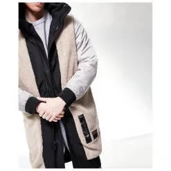 Elvine Sakeus - Mantel -Ski-Ausrüstung Verkauf elvine sakeus mantel detail 7